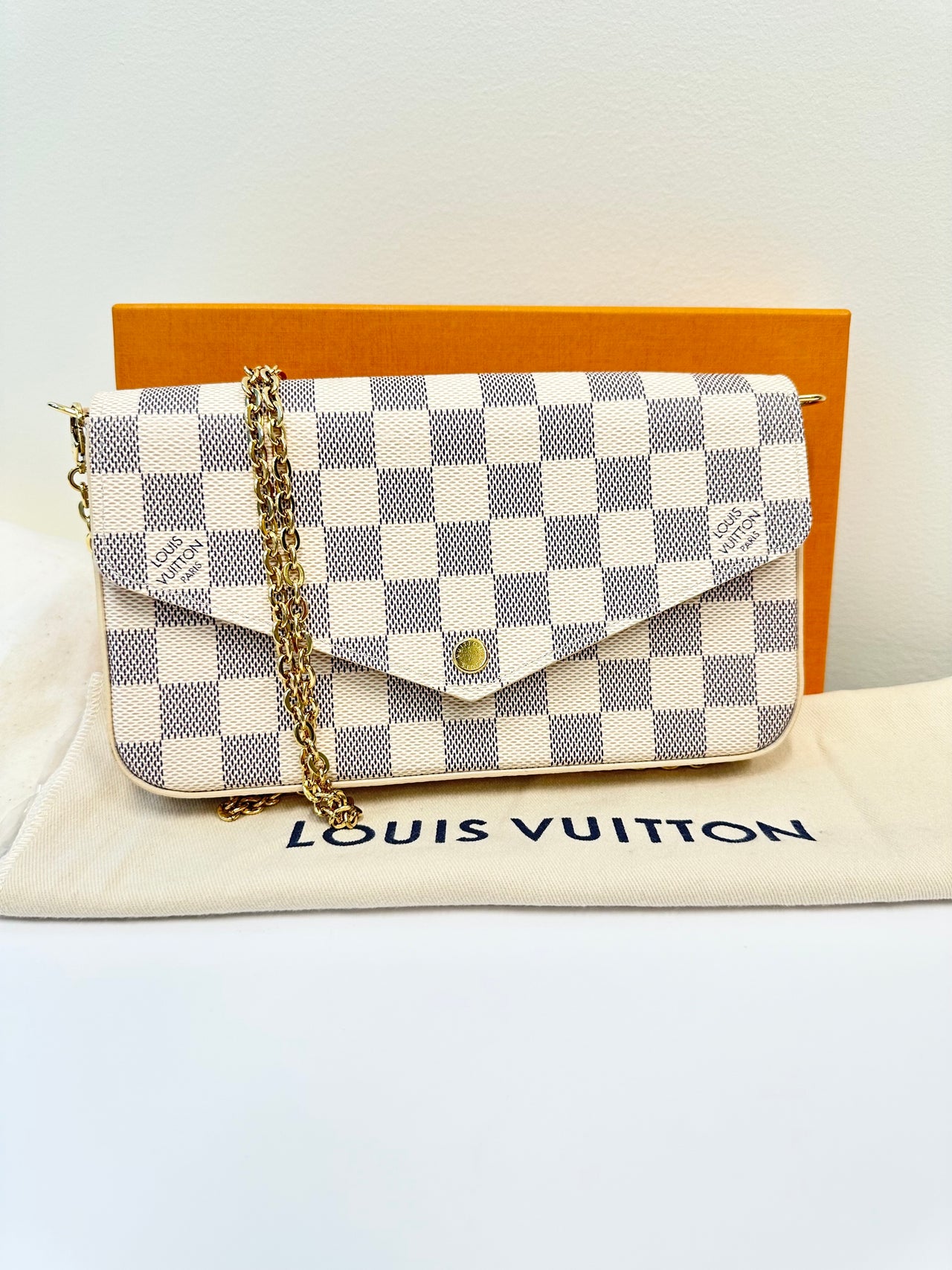 Damier Azur Felice Pochette