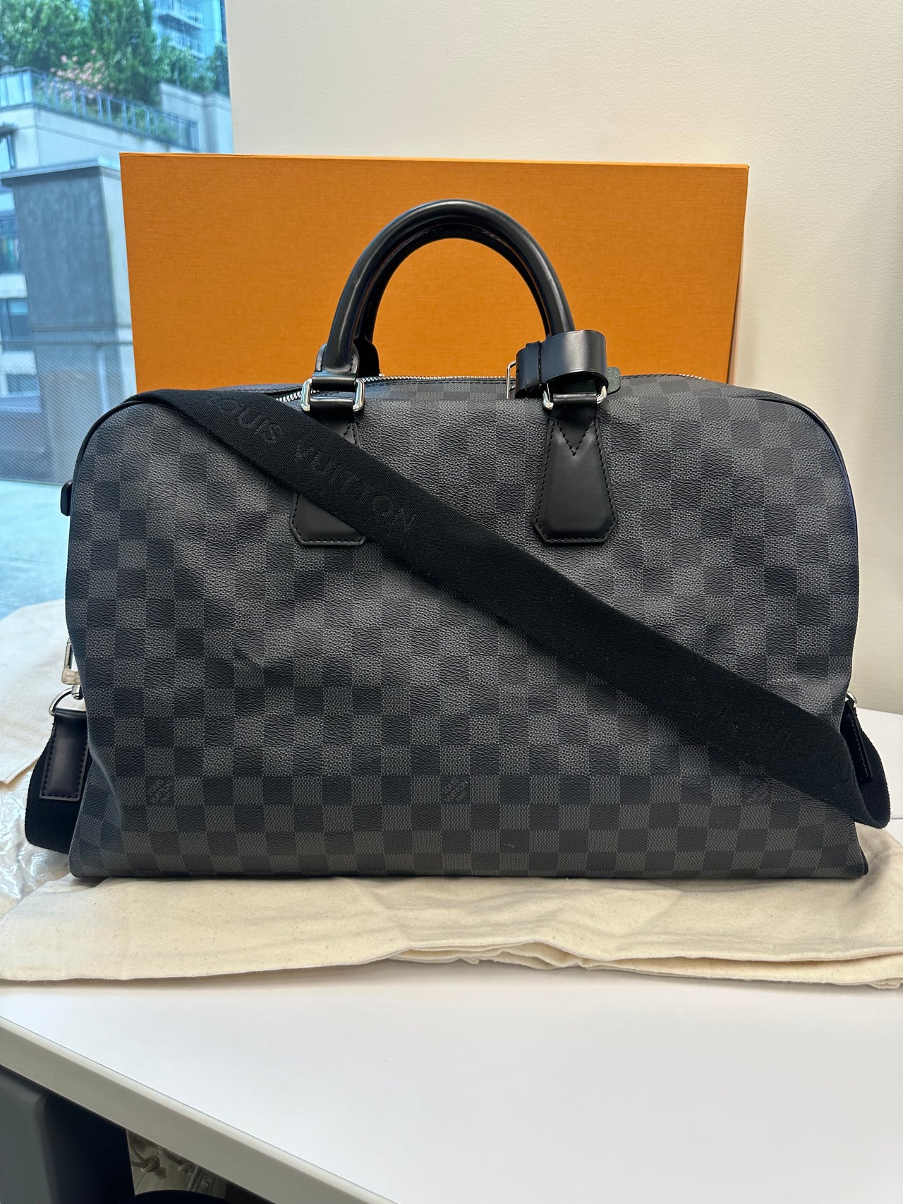 Damier Graphite Neo Kendall 50